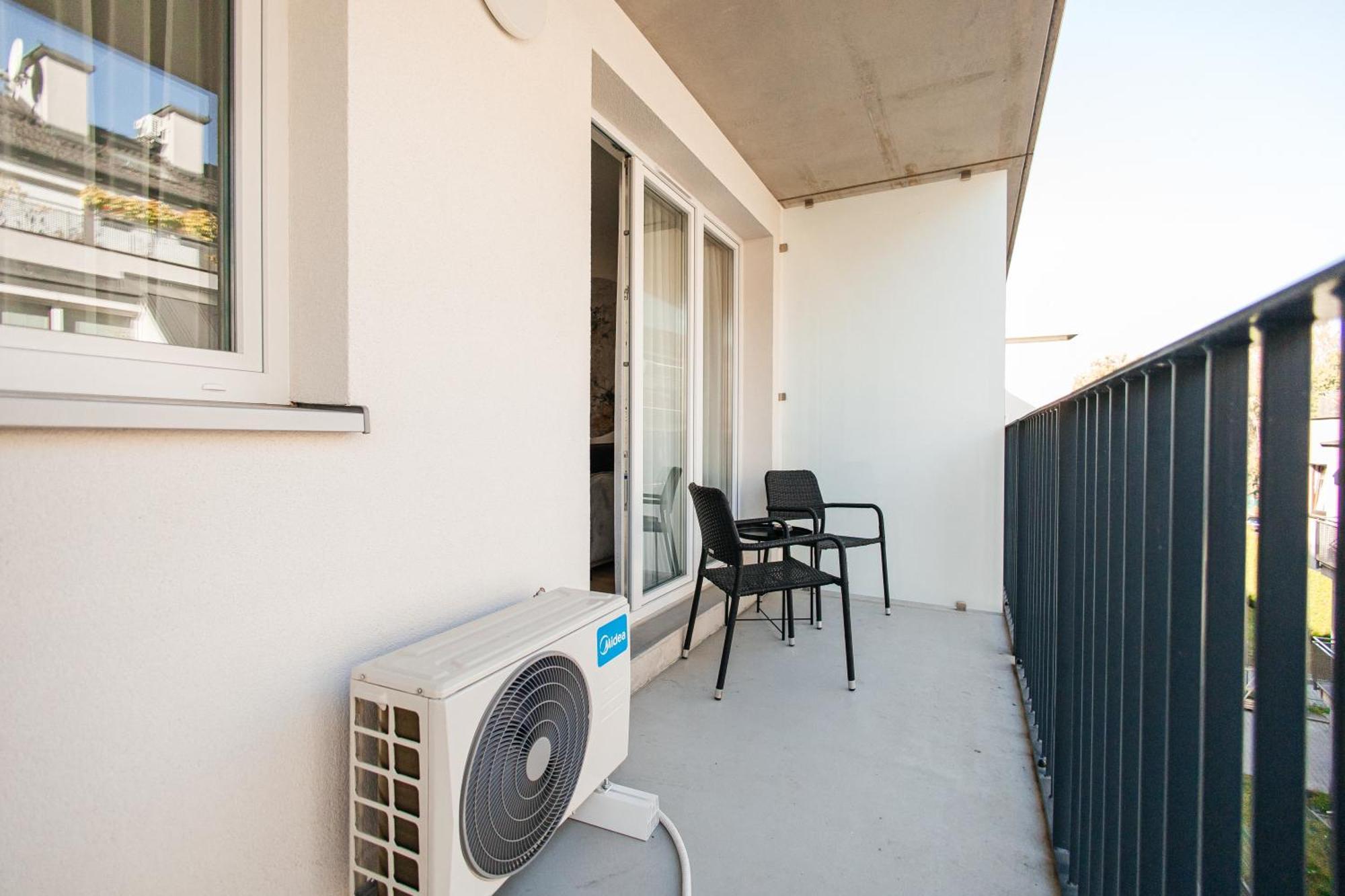 Kw51 Lux Apartments คราคูฟ ภายนอก รูปภาพ
